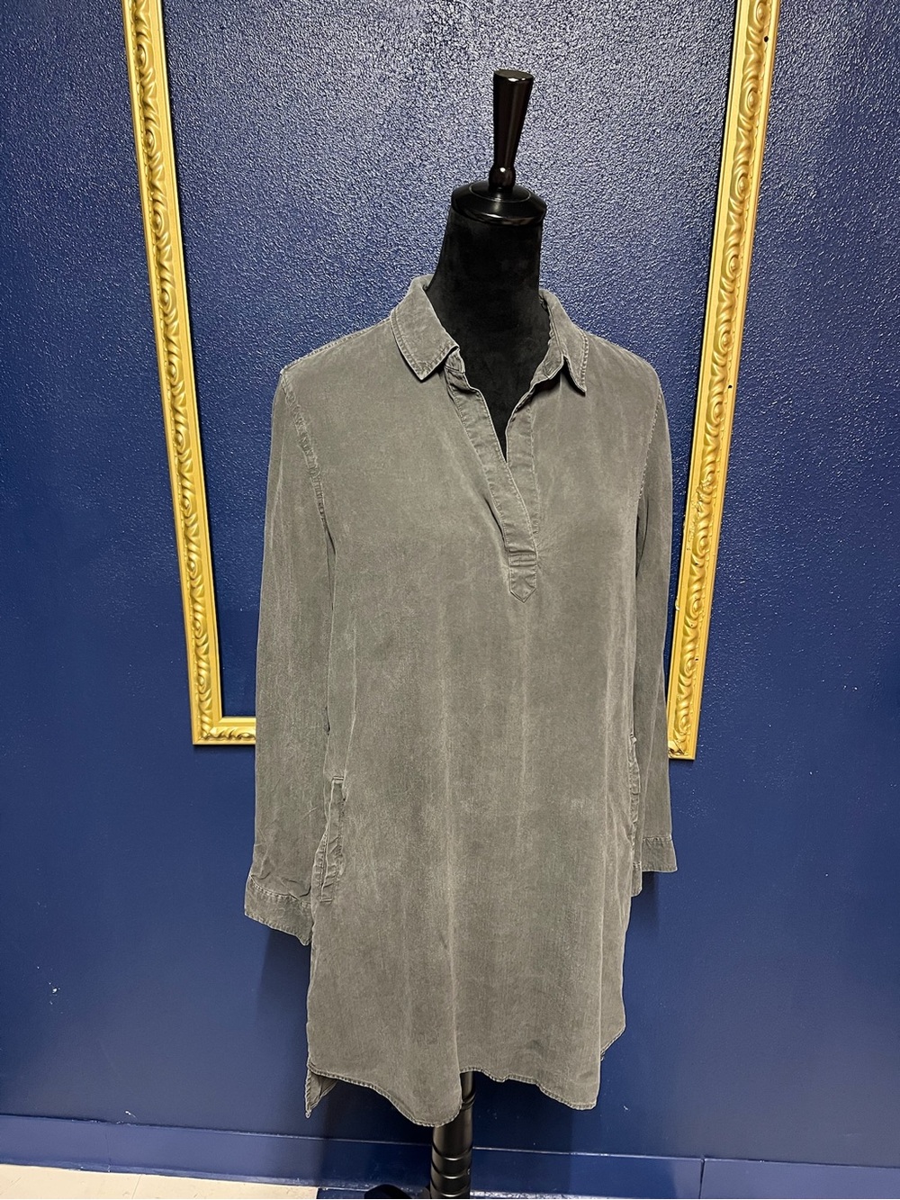 cloth & stone Vintage-Style Washed Gray Button-Down Tunic Dress